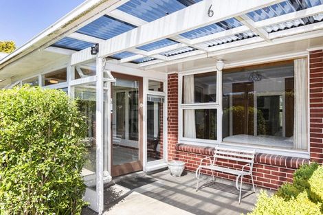 Photo of property in 6 Rochford Place, Bryndwr, Christchurch, 8052