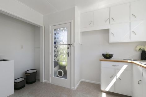 Photo of property in 50 California Drive, Totara Park, Upper Hutt, 5018