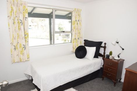 Photo of property in 160 Marama Avenue North, Otatara, Invercargill, 9879