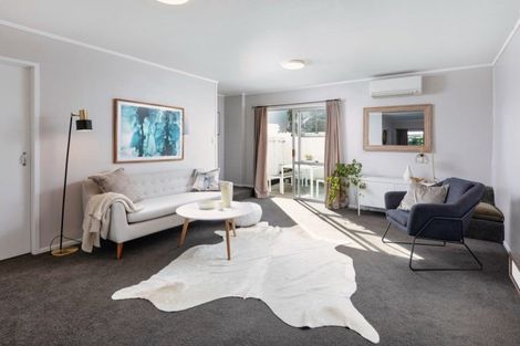 Photo of property in 1/45 Astley Avenue, New Lynn, Auckland, 0600