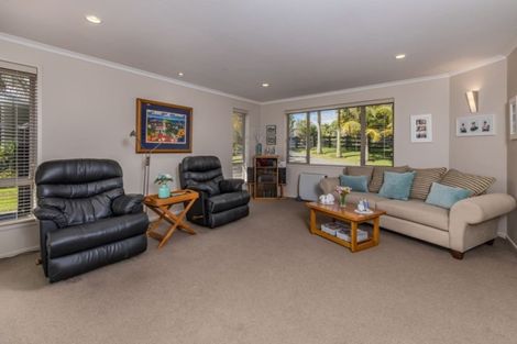 Photo of property in 6 Urutawa Drive, Kerikeri, 0230
