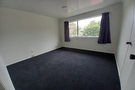 Photo of property in 10 Waterloo Place, Westown, New Plymouth, 4310