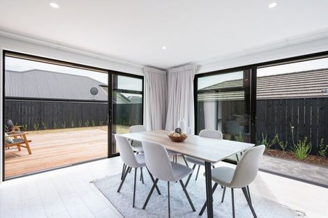 Photo of property in 32 Cupola Crescent, Richmond, 7020