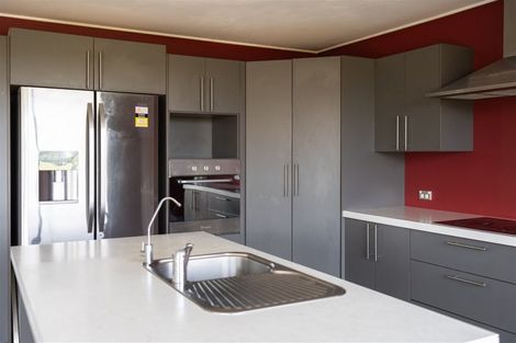 Photo of property in 41 Toko Mouth Road, Milton, 9220