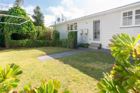 Photo of property in 18 Shotter Street, Karori, Wellington, 6012