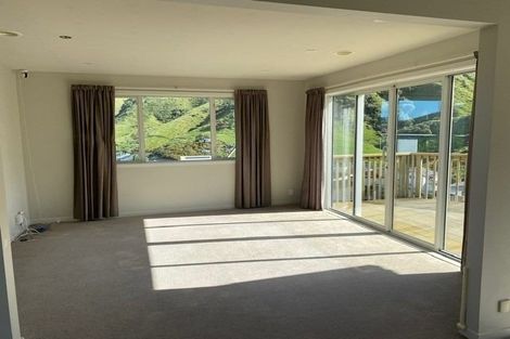 Photo of property in 9 Gifford Grove, Churton Park, Wellington, 6037