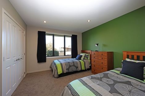 Photo of property in 21 North Ridge Drive, Oamaru North, Oamaru, 9400