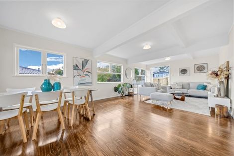Photo of property in 97 Barrys Road, Glendene, Auckland, 0602