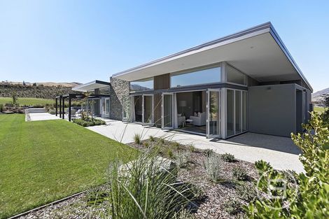 Photo of property in 8 Kahiwi Drive, Lower Shotover, Queenstown, 9304