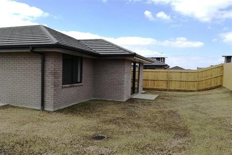 Photo of property in 26 Regis Park Drive, Pukekohe, 2120