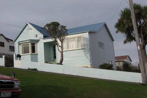 Photo of property in 10 Constitution Street, Port Chalmers, 9023