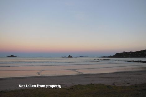 Photo of property in 18 Motutara Road, Oakura, Hikurangi, 0184