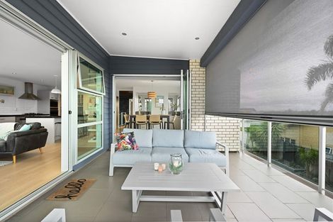 Photo of property in 66 Rototuna Road, Rototuna, Hamilton, 3210