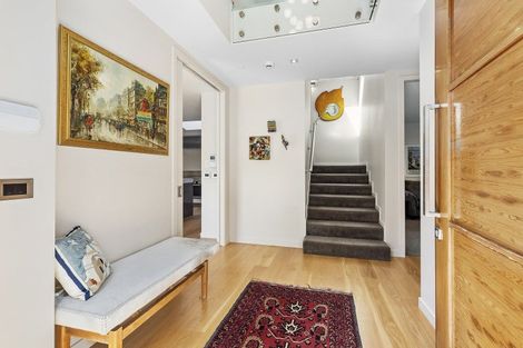 Photo of property in 160 Breaker Bay Road, Breaker Bay, Wellington, 6022