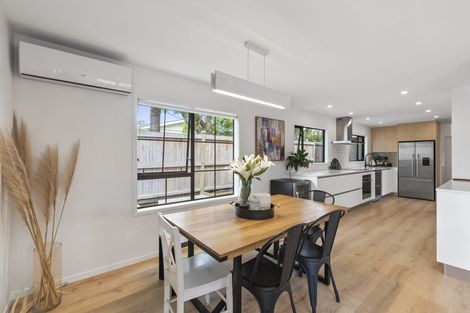 Photo of property in 2/1 Bruce Street, Northcote Point, Auckland, 0627