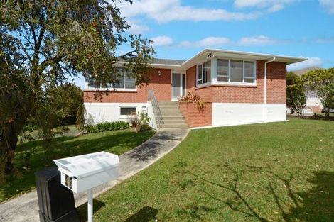 Photo of property in 44 Fowler Street, Northcote, Auckland, 0627