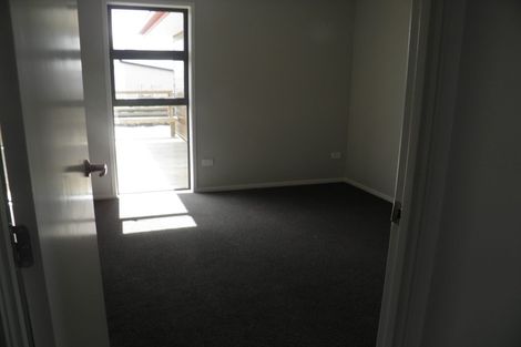 Photo of property in 2 Naho Place, Meremere, Mercer, 2474