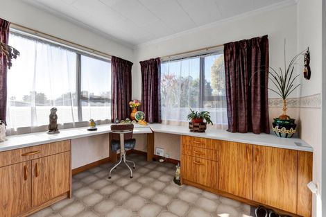 Photo of property in 1 Towai Street, Inglewood, 4330