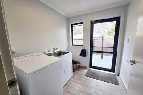 Photo of property in 41 Parata Street, Hokowhitu, Palmerston North, 4410