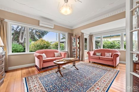 Photo of property in 19 Hinau Street, Woburn, Lower Hutt, 5010
