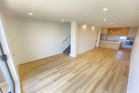 Photo of property in 10 Papa Takaro Lane, Flat Bush, Auckland, 2019