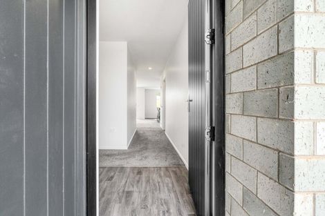 Photo of property in 16 Silverstone Loop, Rolleston, 7615