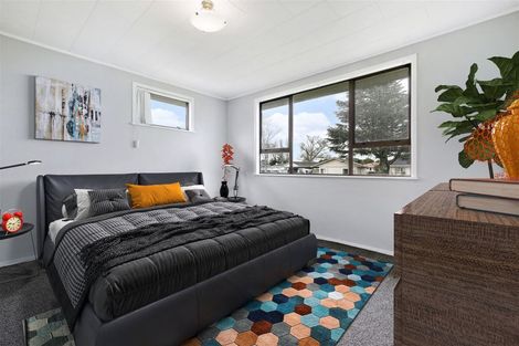 Photo of property in 132 Chichester Drive, Rosehill, Papakura, 2113