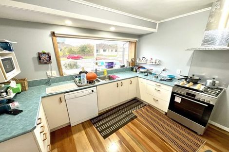 Photo of property in 5 Milton Street, Trentham, Upper Hutt, 5018