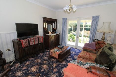 Photo of property in 6676 Christchurch Akaroa Road, Takamatua, Akaroa, 7581