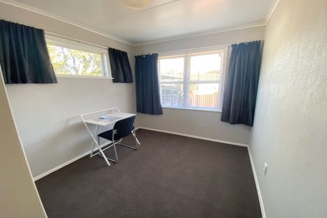 Photo of property in 18 Carlson Street, Dannevirke, 4930
