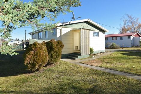 Photo of property in 3 Hallewell Road, Twizel, 7901