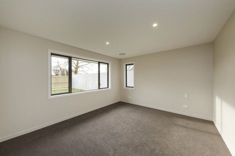 Photo of property in 13 Grand Oaks Drive, Awapuni, Palmerston North, 4412
