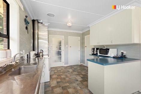 Photo of property in 4 Mcmeakin Road, Abbotsford, Dunedin, 9018