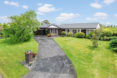 Photo of property in 10 Serrita Avenue, Sunnyhills, Auckland, 2010