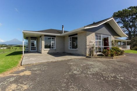 Photo of property in 464 Egmont Road, Hillsborough, New Plymouth, 4372