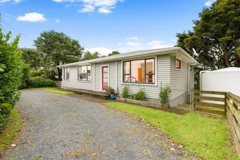 Photo of property in 33 Hamilton Road, Waimauku, 0881