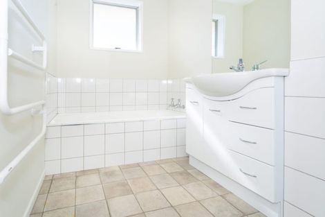 Photo of property in 1/34 Mountbatten Street, New Brighton, Christchurch, 8061