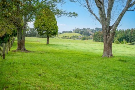 Photo of property in 56 Main Road, Kauri, Kamo, 0185