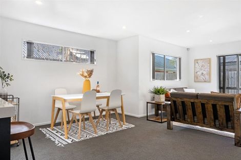 Photo of property in 70e Elizabeth Street, Riccarton, Christchurch, 8041