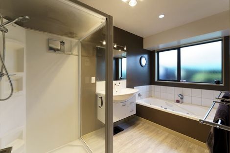 Photo of property in 5 Hideaway Gate, Parklands, Christchurch, 8083