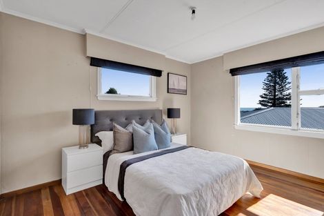 Photo of property in 182 Ngamotu Road, Spotswood, New Plymouth, 4310
