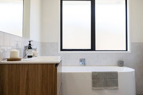 Photo of property in 15 Times Avenue, Papamoa, 3118