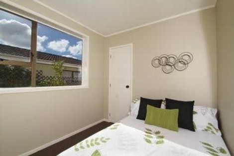 Photo of property in 3/13 Northall Road, New Lynn, Auckland, 0600