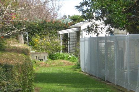 Photo of property in 3/7 Harris Street, New Plymouth, 4310