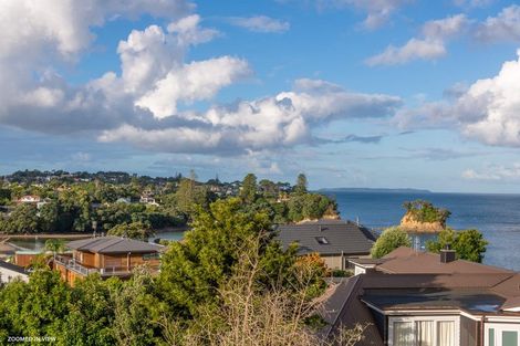 Photo of property in 2a Sharon Road, Waiake, Auckland, 0630