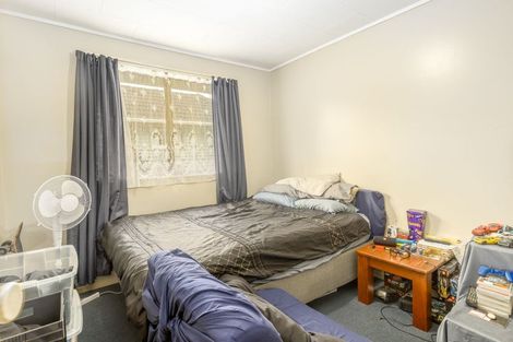 Photo of property in 12 Moa Road, Raumati Beach, Paraparaumu, 5032