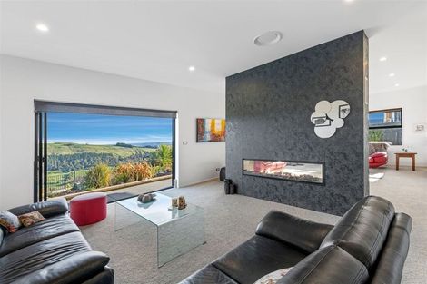 Photo of property in 152 Penruddock Rise, Westmorland, Christchurch, 8025