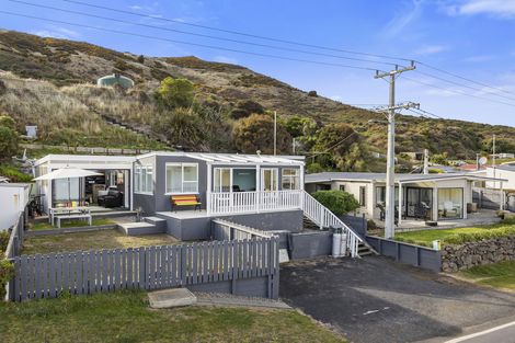 Photo of property in 940 Harington Point Road, Harington Point, Dunedin, 9077