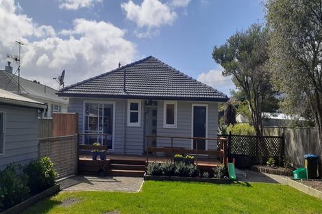 Photo of property in 3 Kashmir Avenue, Clouston Park, Upper Hutt, 5018