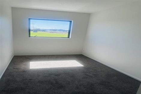 Photo of property in 141 Walters Road, Papakura, Takanini, 2110